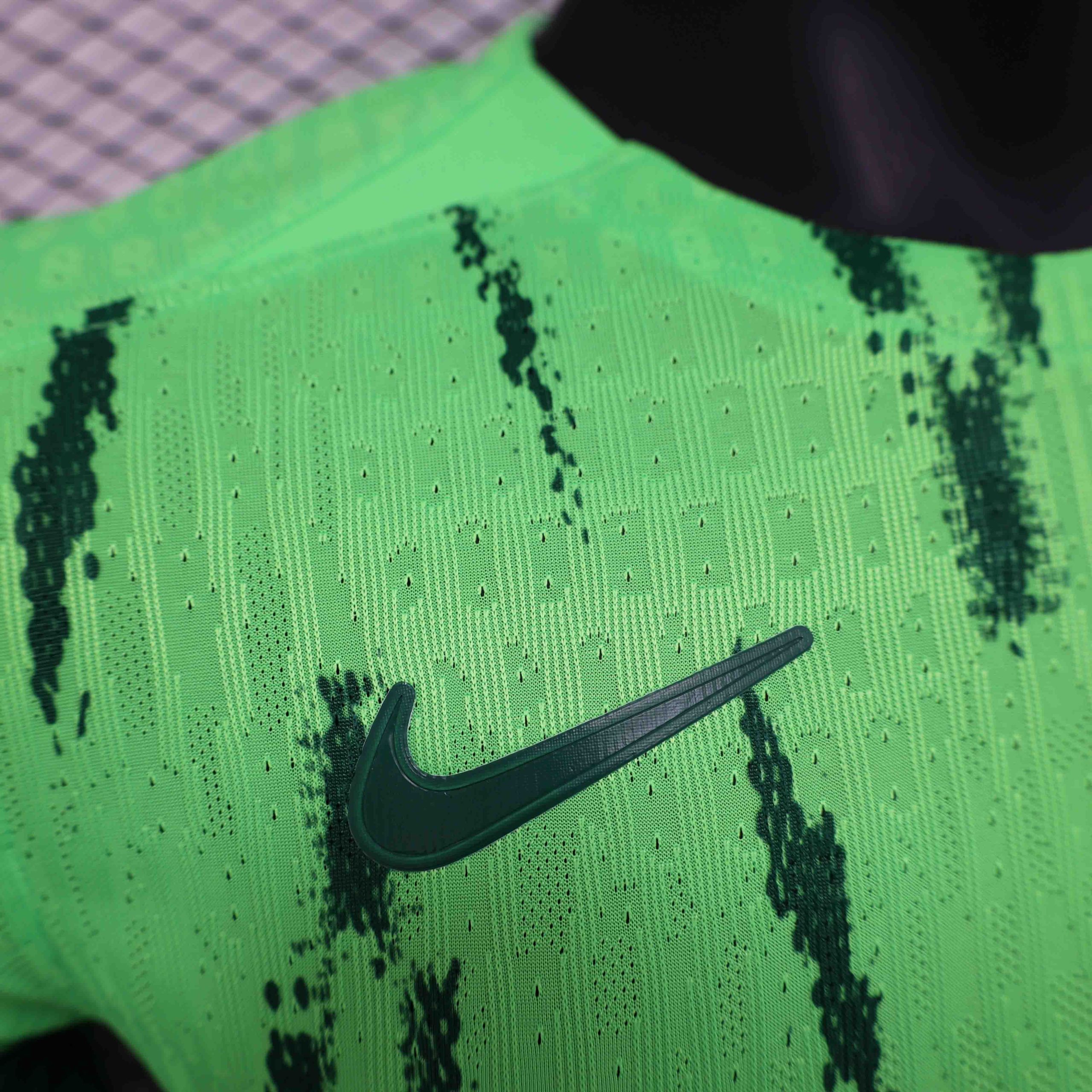 Sporting CP Soccer Jersey Fourth Away Shirt 2024/25 - Image 4