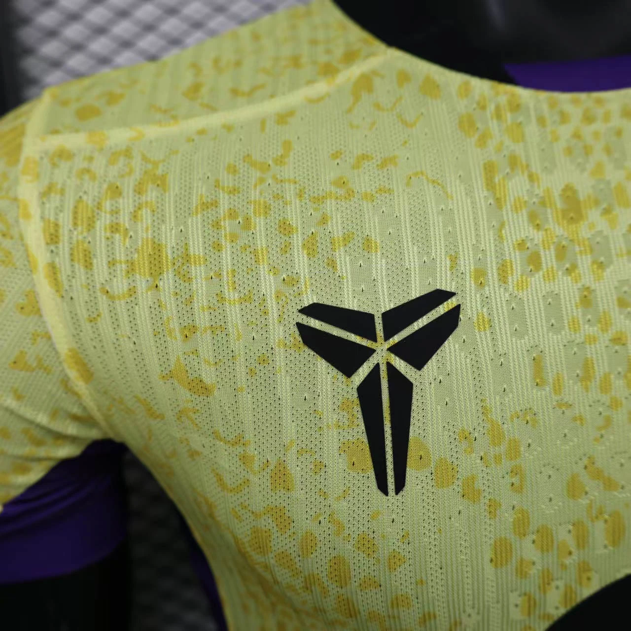 Football Jersey Barcelona Special Edition Shirt 2024/25 - Image 4