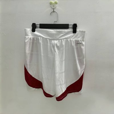 Alternative view of Manchester United Home Football Jersey Shorts 2024/25