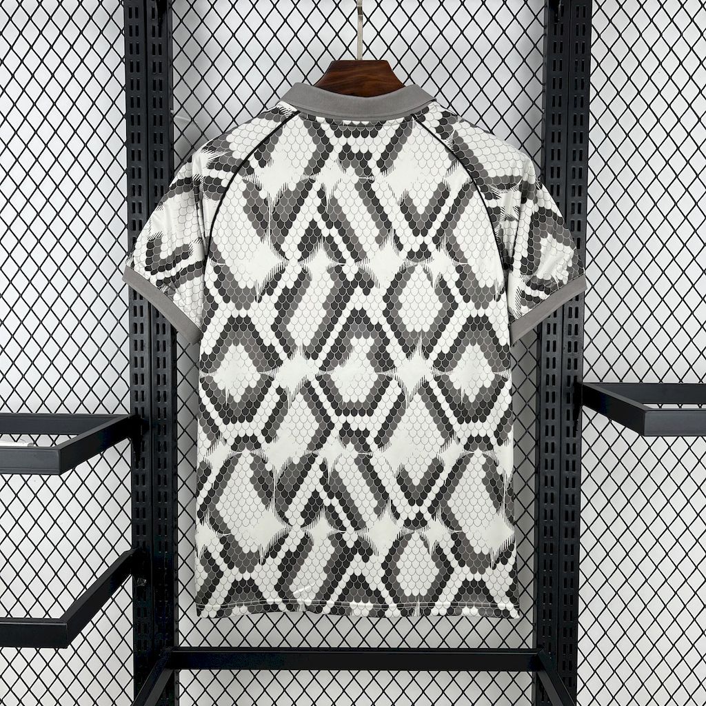 Bayern Munich Soccer Jersey Special Edition Shirt 2025/26 - Image 2