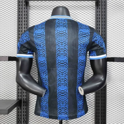 Alternative view of Soccer Jersey Inter Milan Snake Special Edition Shirt 2025/26