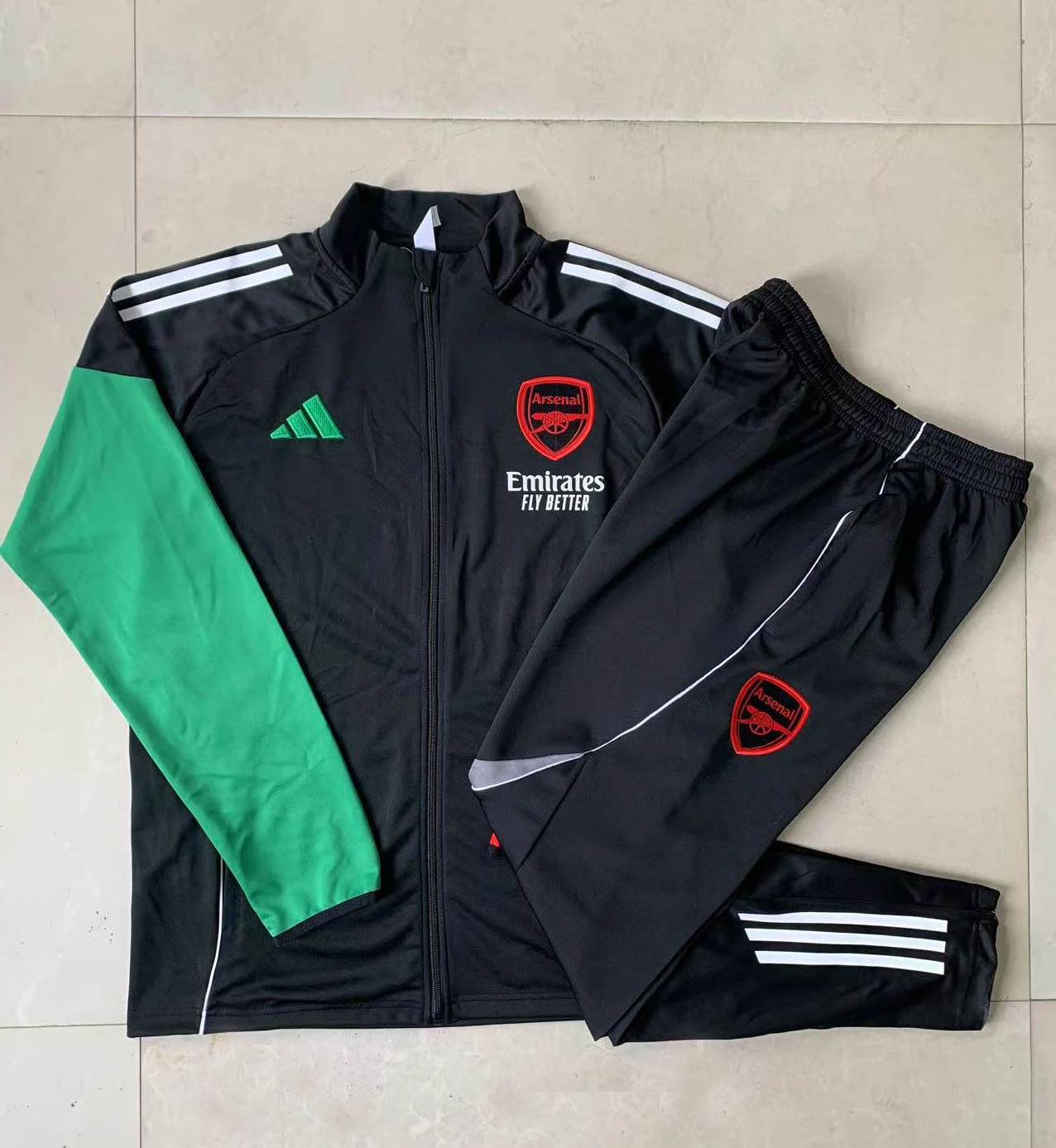 Kids Arsenal Training Kit (Jacket+Pants) Black 2025/26 - Image 2