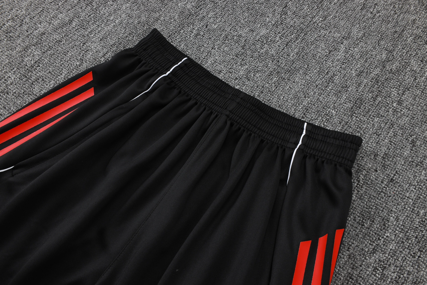 Arsenal Training Jersey Kit Red 2025/26 - Image 4