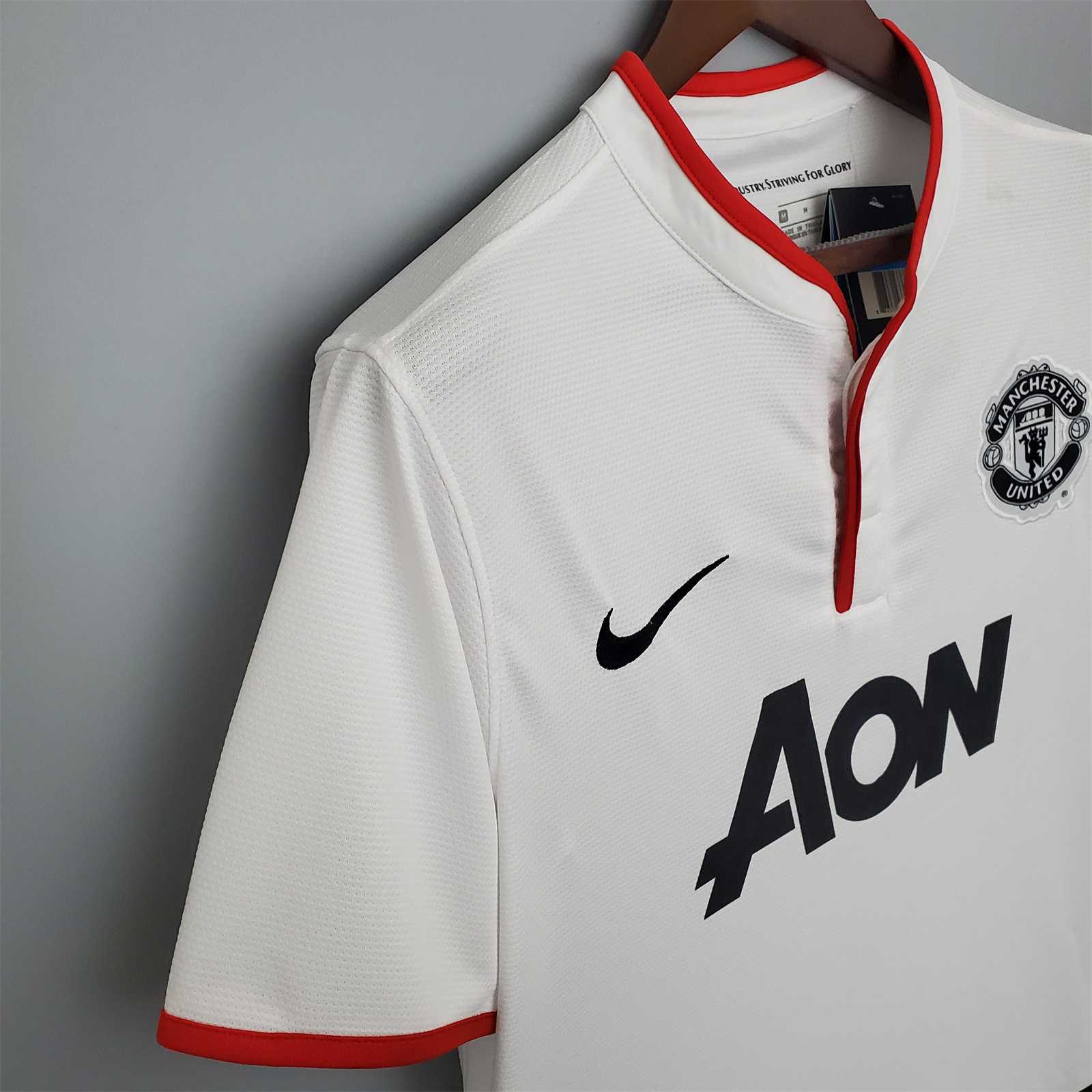 Manchester United Retro Third Away Football Jersey Shirt 2013/14 - Image 4