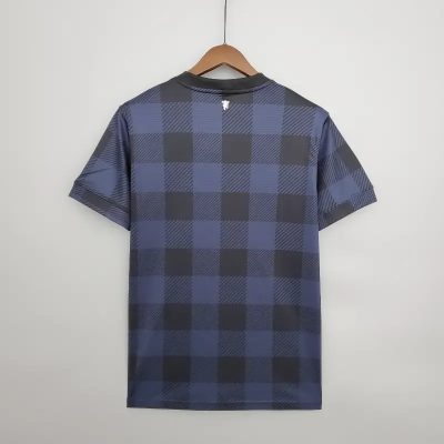 Alternative view of Manchester United Retro Away Football Jersey Shirt 2013/14